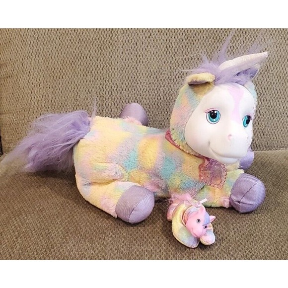 2017 Pastel Colored Unicorn Surprise with One Baby Stuffed Animal Plush Toy - Picture 1 of 16